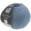 A ball of blue yarn with a label. Produktbild-Vorschau
