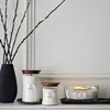 Bougie parfumée vase Island Coconut 609,5 g Voir les images du produit 8