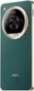 The back of a smartphone with a prominent camera module. Náhled obrázku produktu