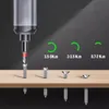 An electric screwdriver is shown in use, driving screws into a wooden surface. Different torque settings are indicated by green arcs and numerical values. Voir les images du produit