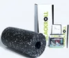 A Blackroll foam roller and accompanying instructional materials are displayed against a white background. Anteprima dell’immagine prodotto