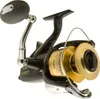 A studio shot of a fishing reel against a white background. Anteprima dell’immagine prodotto