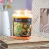 Świeca zapachowa Woodbridge Orange Grove, porzeczka i Podgląd zdjęcia produktu 3