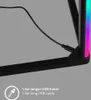 Close-up of the base of a lamp, showing a USB cable plugged in. Anteprima dell’immagine prodotto