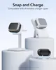 Three wireless charging stands with different earbud cases on them, presented on white pedestals against a light blue background. Anteprima dell’immagine prodotto