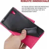 A hand holding a pink phone case, showing the inside of the case. Produktbild-Vorschau
