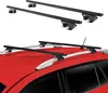 Two sets of black roof racks are shown against a white background, and a red car with silver roof rails and black roof racks installed is shown from a side angle. Anteprima dell’immagine prodotto