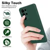 A hand holding a green phone case, with feature icons and text on the left. Produktbild-Vorschau