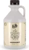 A bottle of maple syrup with a label. Produktbild-Vorschau