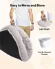 A person is holding a pet bed, with inset images showing its features. Anteprima dell’immagine prodotto