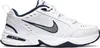A studio shot of a single Nike Air Monarch IV shoe. Anteprima dell’immagine prodotto