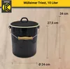 A black metal trash can with a lid and wooden handle, shown with dimensions indicated by measurement lines and text. Produktbild-Vorschau