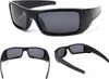 Superdunkle, polarisierte Sonnenbrille mit schwarzen Produktbild-Vorschau 3