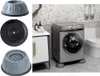 A collage showing washing machine anti-vibration pads, with one image depicting them in use under a washing machine in a bathroom. Voir les images du produit