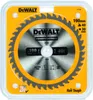 A circular saw blade is displayed in its clear plastic packaging. Náhled obrázku produktu