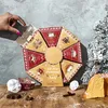Torten-Rad Adventskalender mit 8 Segmenten voller Backzubehör – Weihnachts-DIY für Groß & Klein. Voir les images du produit