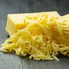 Food-United extra gereifter WHITE-CHEDDAR Cheese 200g Stück Produktbild-Vorschau 3