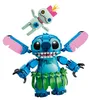 LEGO® Disney Classic 43296: Stitch e Scrump Anteprima dell’immagine prodotto 4