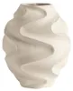 HOMLA Keramikvase NOIRE, beige, gewellt, 16,8 x 25,5 cm Produktbild-Vorschau 1