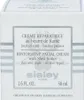 A close-up view of the front of a Sisley cosmetic product box. Anteprima dell’immagine prodotto