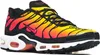 A single Nike Air Max Plus sneaker with a sunset gradient colorway is shown against a white background. Voir les images du produit