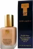 A bottle of Estee Lauder Double Wear foundation and its packaging. Podgląd zdjęcia produktu