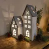 Casette in legno con luci LED, bianco e argento, set da 2 Anteprima dell’immagine prodotto 4