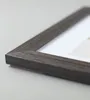 A close-up shot of the corner of a picture frame. Produktbild-Vorschau