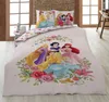 A Disney Princess themed duvet cover and pillowcase set displayed on a bed. Náhled obrázku produktu