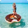KRUMAD Ciambella galleggiante marrone gonfiabile - Ø 75 cm Anteprima dell’immagine prodotto 5
