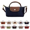 Mini Crossbody Tasche für Damen – Kleine Schultertasche mit Produktbild-Vorschau 1