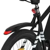 Close-up view of the rear wheel and fender of a black electric bicycle. Voir les images du produit