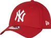 A red New York Yankees baseball cap with a white 'NY' logo. Podgląd zdjęcia produktu