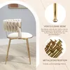 A close-up of a chair with text overlays describing its features. Produktbild-Vorschau