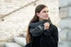 Knit Factory Alex Loop Schal - Ocker Produktbild-Vorschau 9