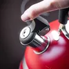 Bollitore 1,8L con fischietto Kinghoff Kh-1853 Rosso Anteprima dell’immagine prodotto 2