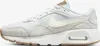 A side view of a white Nike Air Max Sc shoe. Produktbild-Vorschau