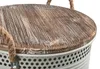 A close-up view of the lid and upper rim of a laundry hamper. Náhled obrázku produktu
