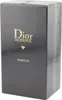 Rechteckige Parfumverpackung „Dior Homme“ in edlem Schwarz mit minimalistischem goldenen Schriftzug und Parfum-Bezeichnung. Produktbild-Vorschau