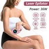 A woman is holding a pink and gold laser epilator to her arm. Produktbild-Vorschau