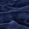 Kuschelige Hoodie Decke mit Ärmeln – Vielseitiger Produktbild-Vorschau 4