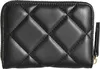 A close-up, top-down view of a black quilted wallet. Náhled obrázku produktu