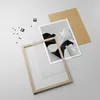 Gerahmtes Poster - Rahmen in heller Eiche - Schwarz Weiß Produktbild-Vorschau 4