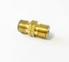 A single brass gas adapter fitting on a white background. Anteprima dell’immagine prodotto