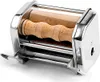 A close-up studio shot of a pasta and ravioli machine. Anteprima dell’immagine prodotto