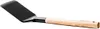 A spatula with a black metal head and a light wood handle, isolated on a white background. Náhled obrázku produktu