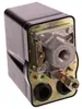 A close-up view of a black and silver pressure switch for an air compressor. Podgląd zdjęcia produktu