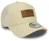 Gorra New Era 9FORTY estilo trucker, con detalle de parche Vista previa de la imagen del producto 4