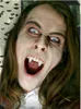 MASKWORLD Klassische Vampirzähne 2 cm, wiederverwendbar für Produktbild-Vorschau 2