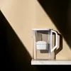 Jarra filtrante Wessper D3 SLIM FutureFlow™ de 2,7 litros, Vista previa de la imagen del producto 6